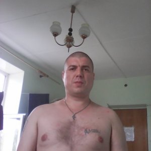Evgenij , 44 года